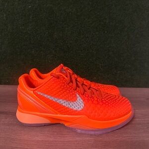 Nike Kobe 6 ‘Total Orange’ Size 5.5Y & 6Y FV9676-800